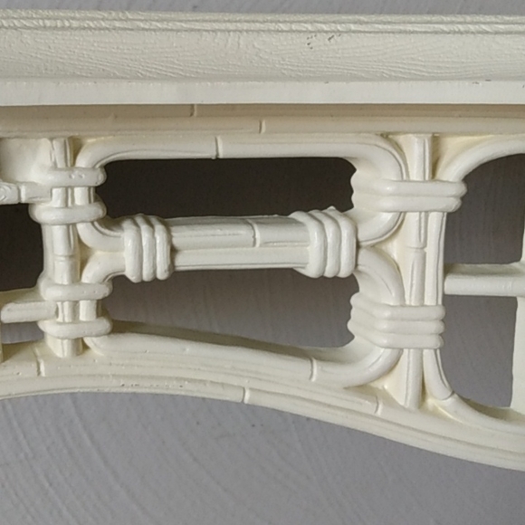 Homco white faux wicker mirror & shelf - Picture 10 of 16